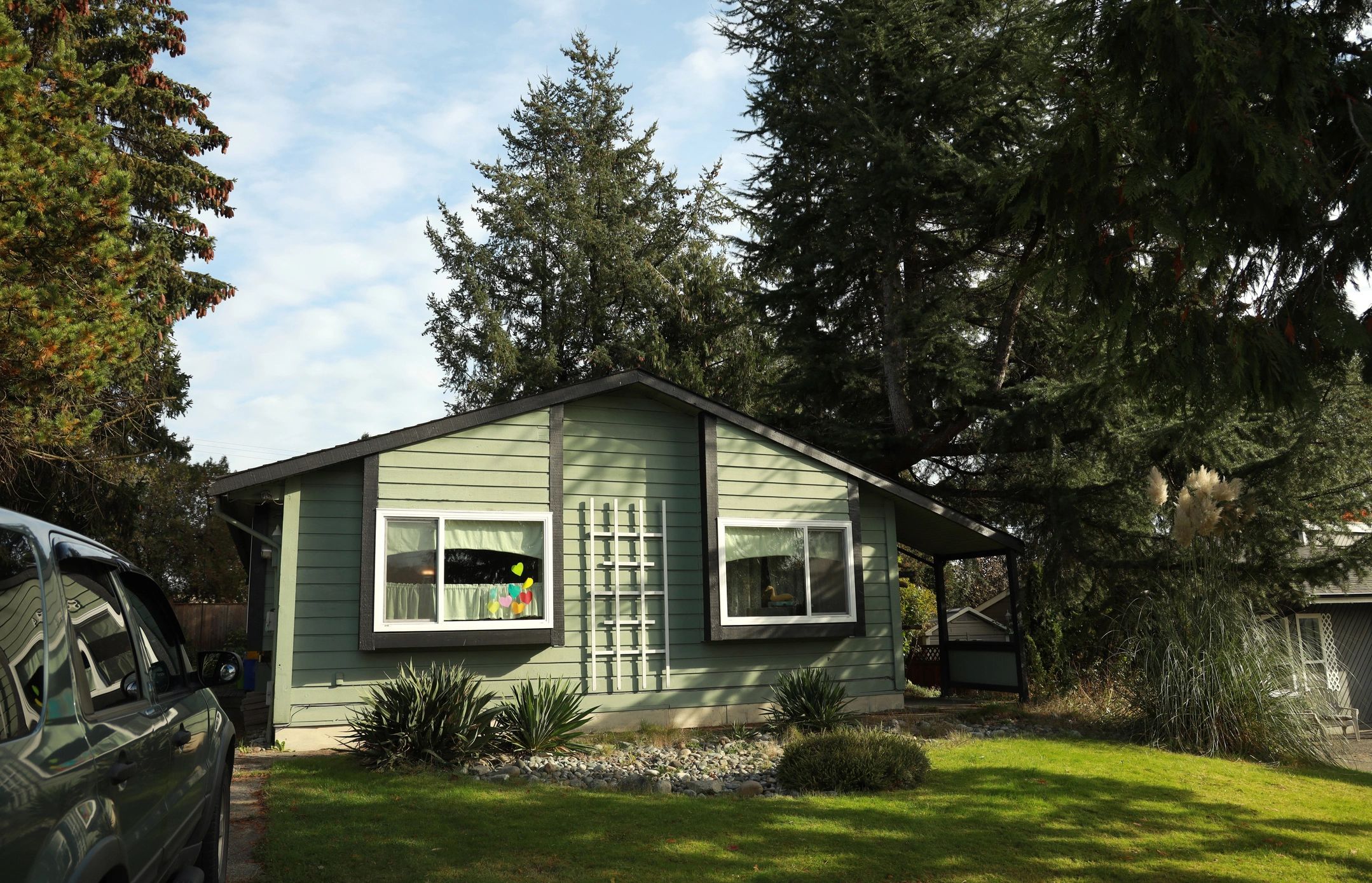 Well-kept residential front yard and lawn